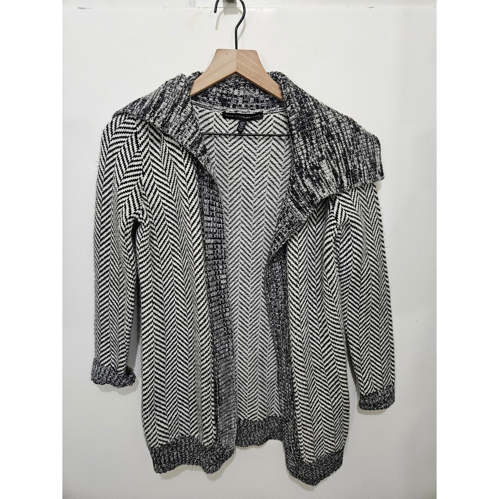 White House Black Market Chevron Metallic Open Front Cardigan‎ XS Black White